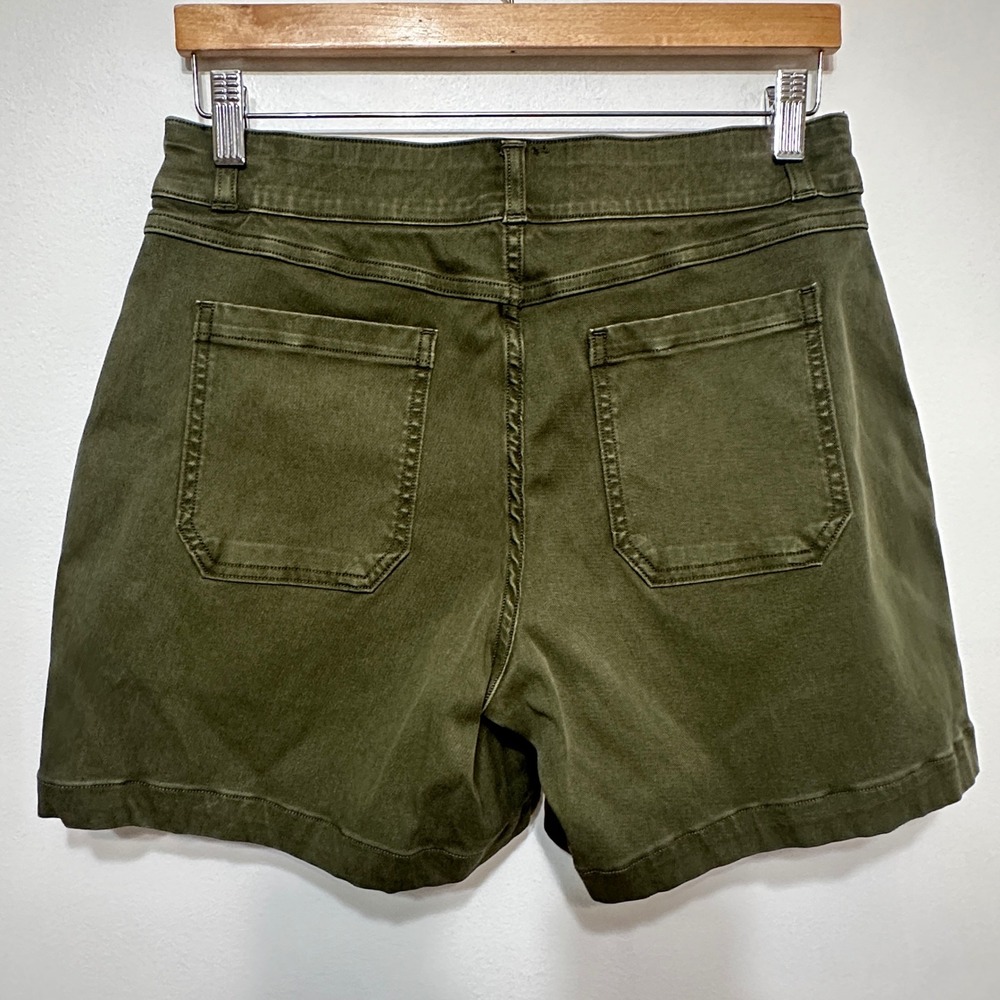 Spanx 6" Twill Short Darkened Olive Womens Medium Pull On Stretch NWT 20358R - Picture 4 of 6